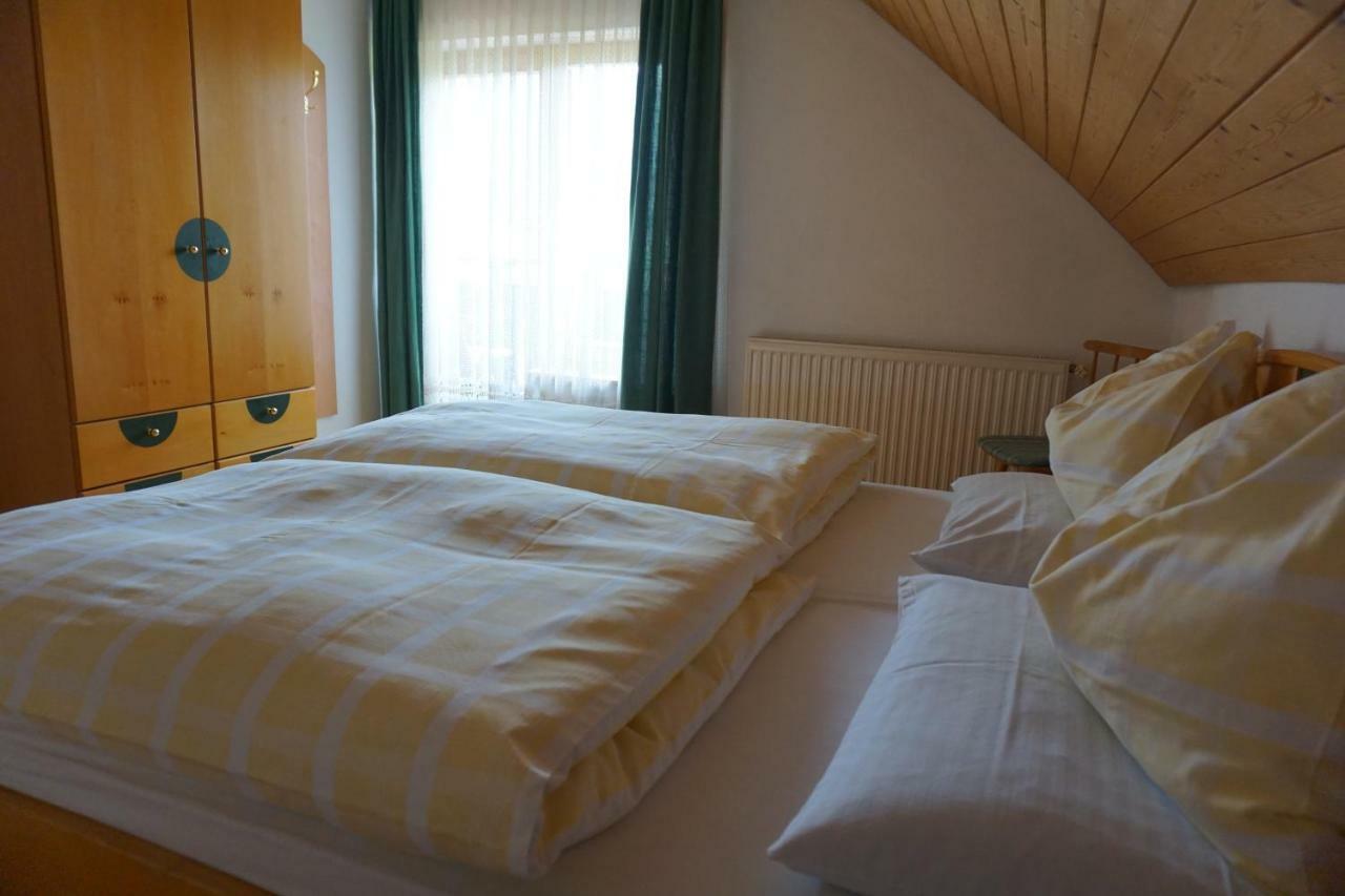 Haus Waldblick Weissensee Exterior foto
