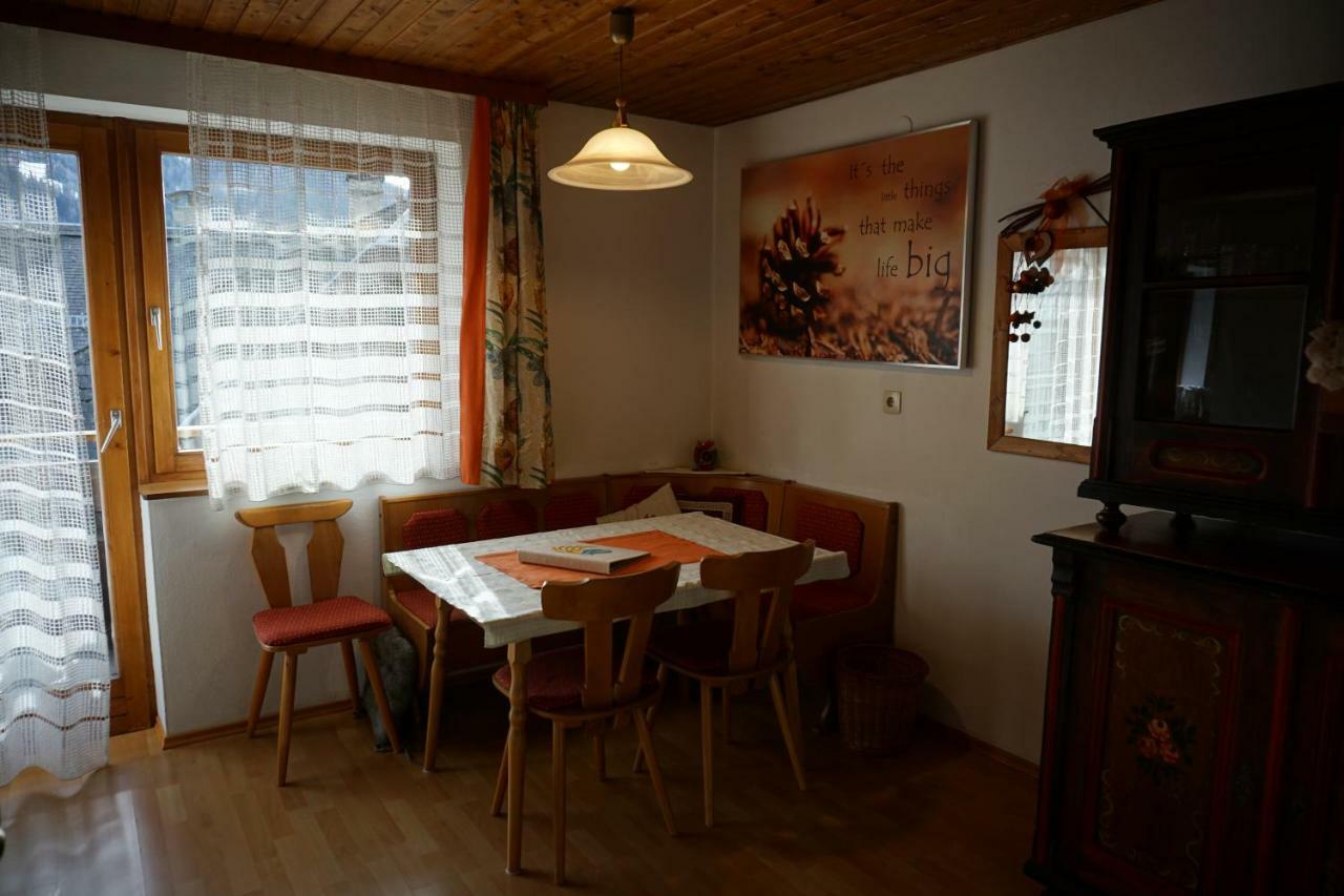 Haus Waldblick Weissensee Exterior foto