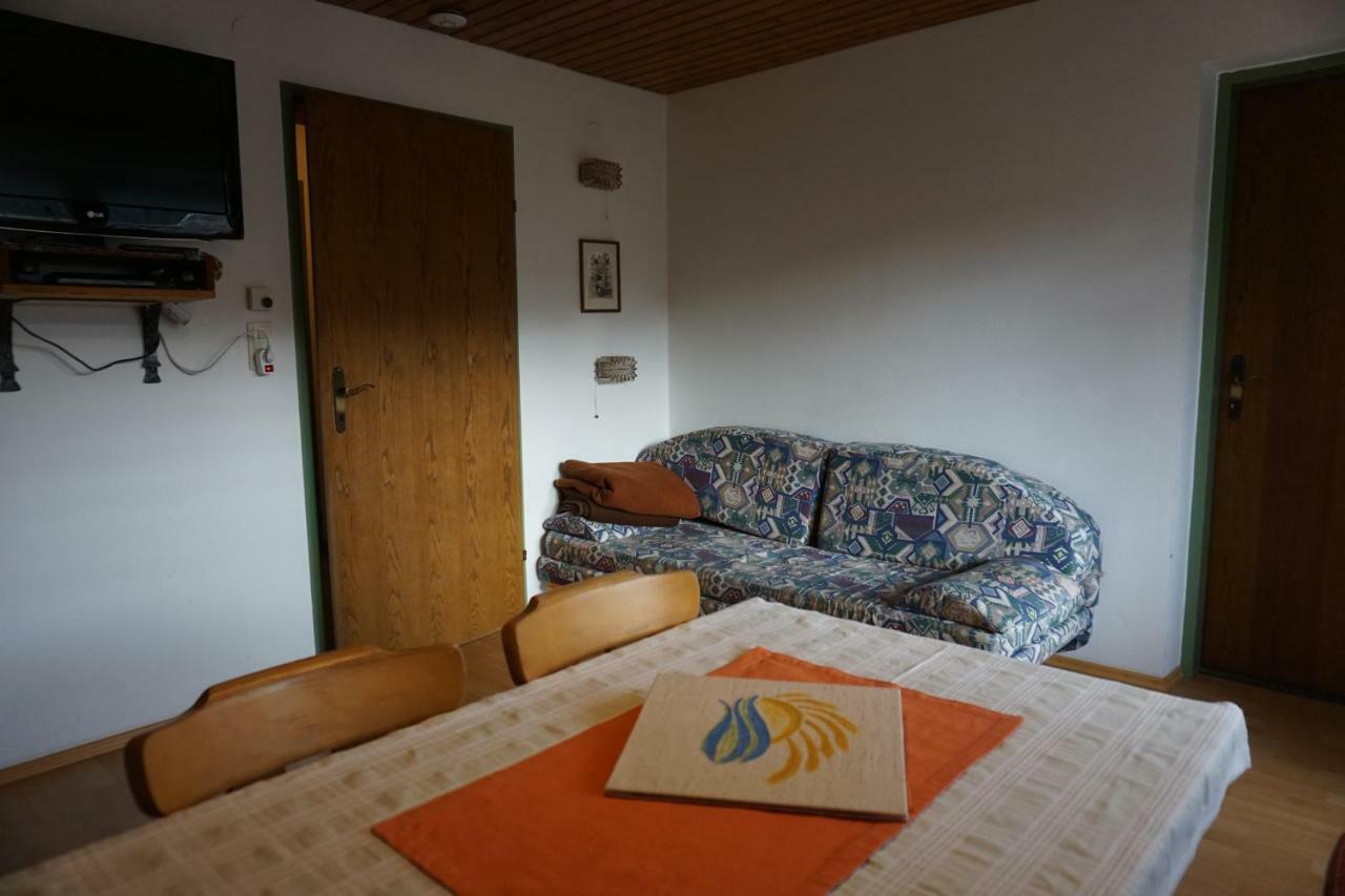 Haus Waldblick Weissensee Exterior foto