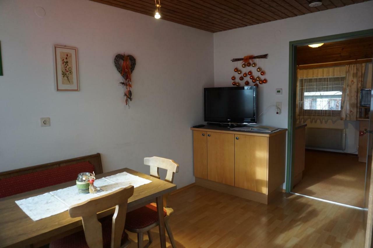 Haus Waldblick Weissensee Exterior foto